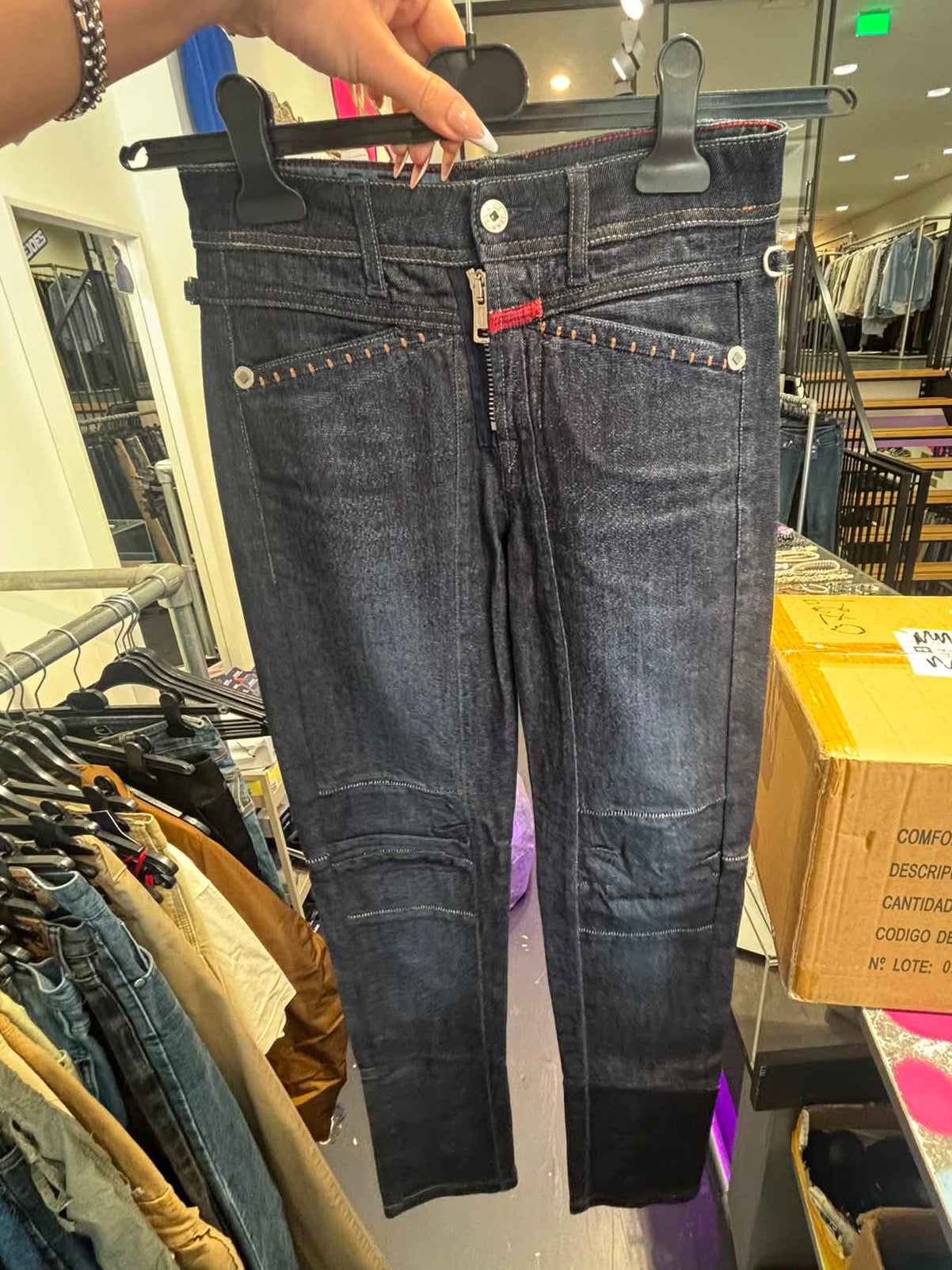 MARITHÉ FRANÇOIS GIRBAUD BOOT LEGGER JEANS